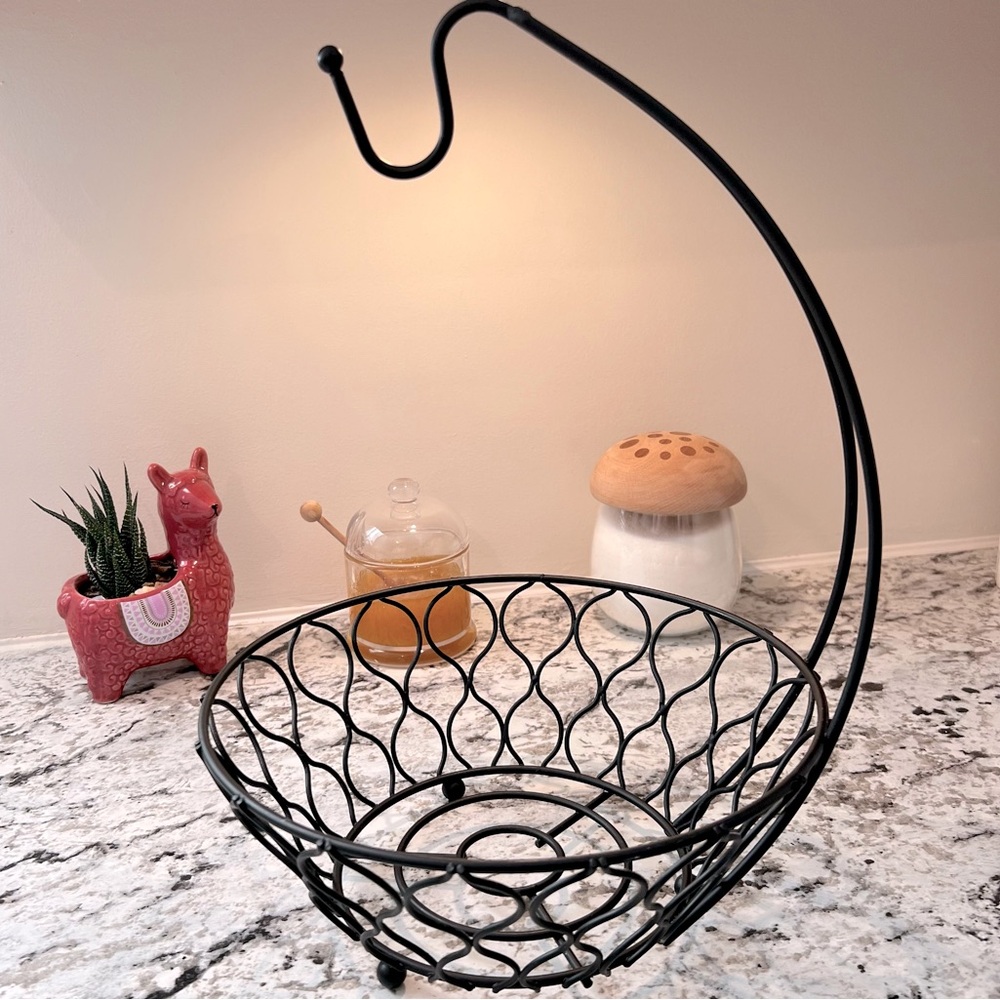 Matte Black Fruit Bowl - New without tags